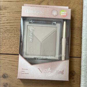 K-Beauty Dasique Cool Blending Shading Palette